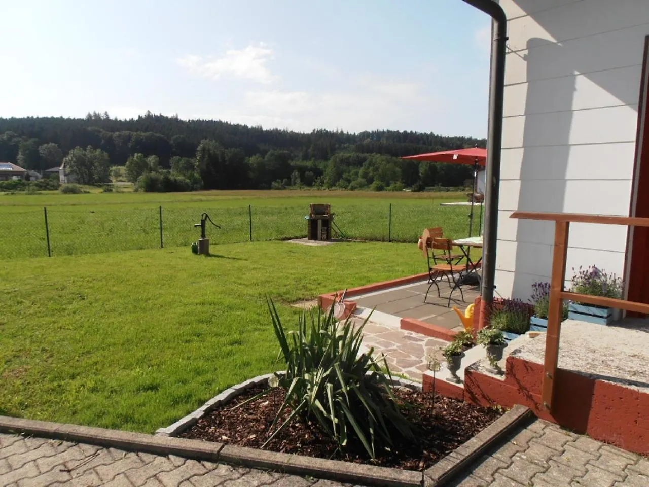 Ferienhaus Am Haselbach Ebershausen 0*,  Germania